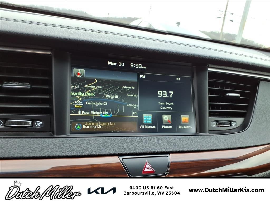 2017 Kia Cadenza Premium