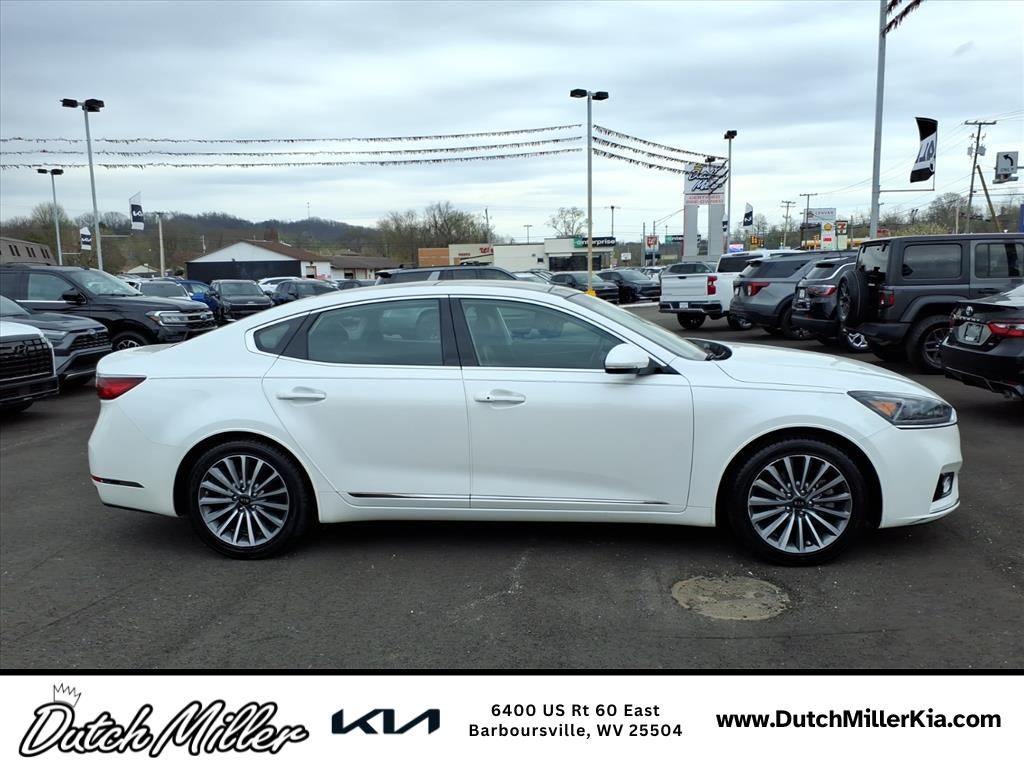 2017 Kia Cadenza Premium