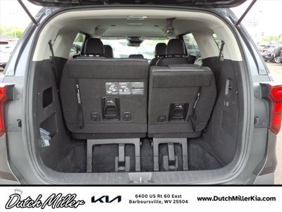 2025 Kia Carnival LXS