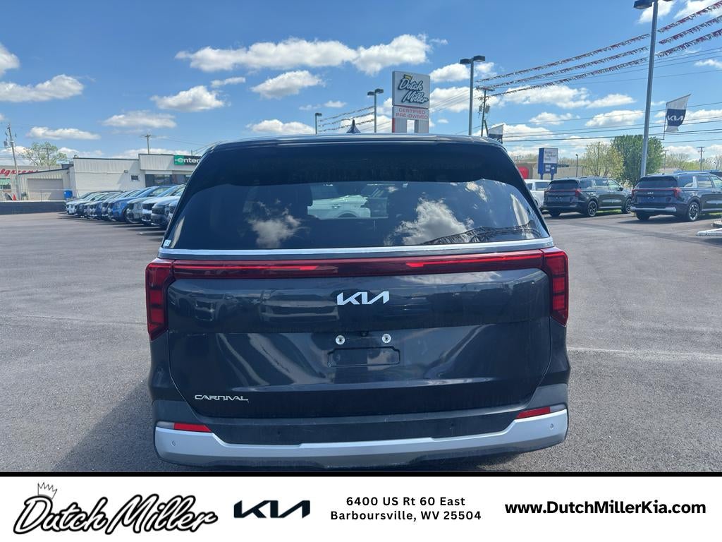 2025 Kia Carnival LXS