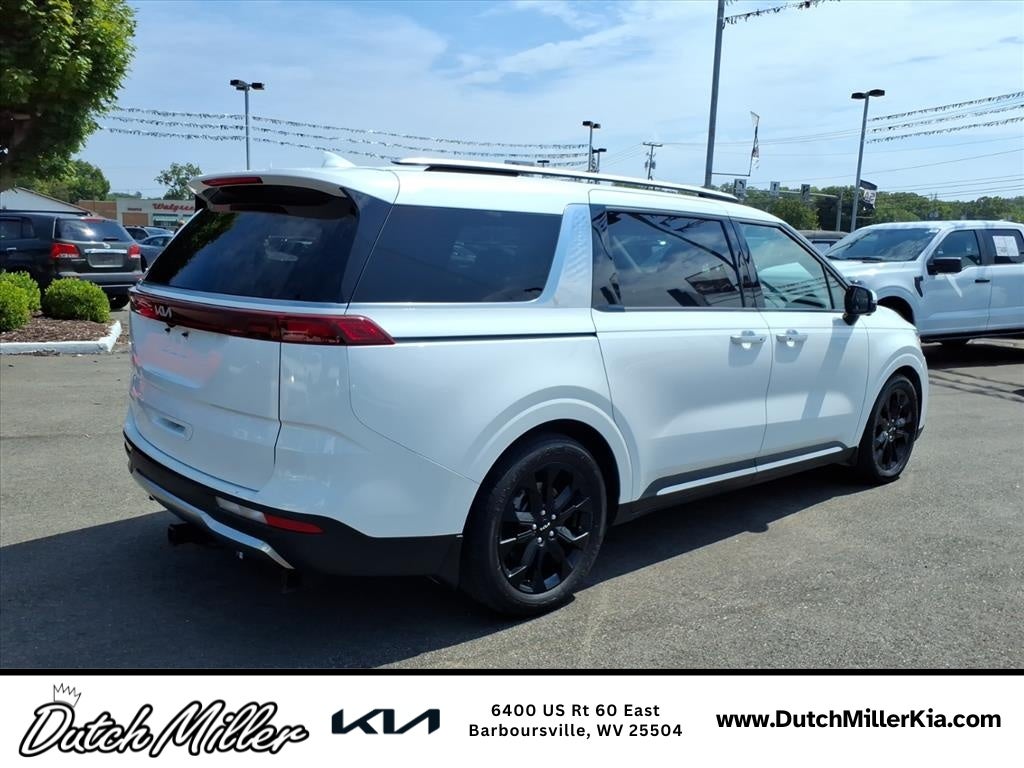 2023 Kia Carnival SX