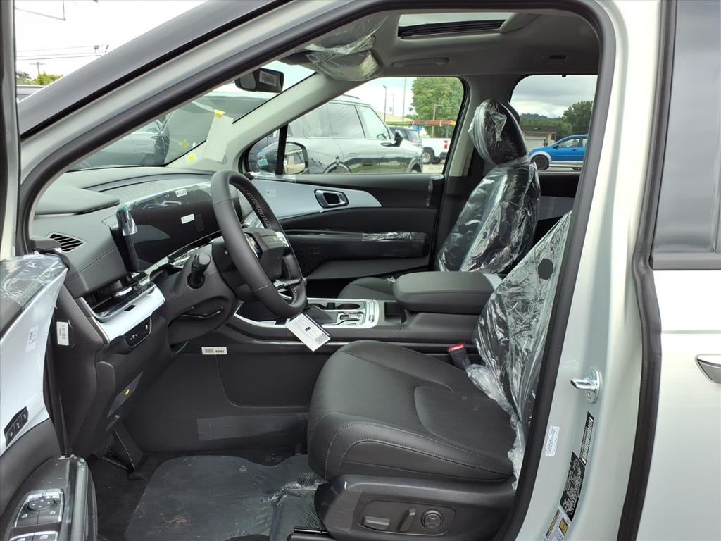 2027 Kia Carnival SX