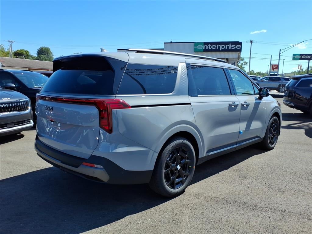 2027 Kia Carnival SX