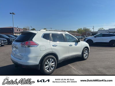 2016 Nissan Rogue SV