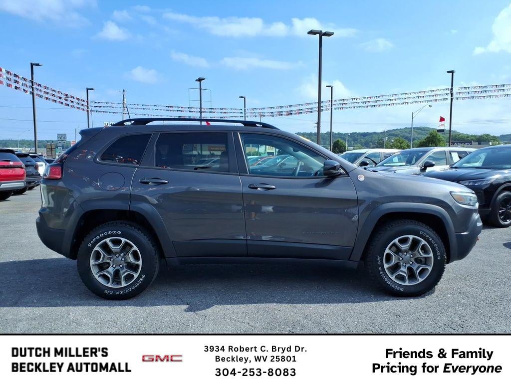 2022 Jeep Cherokee Trailhawk