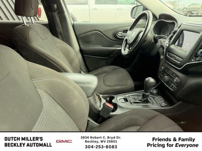 2019 Jeep Cherokee Latitude