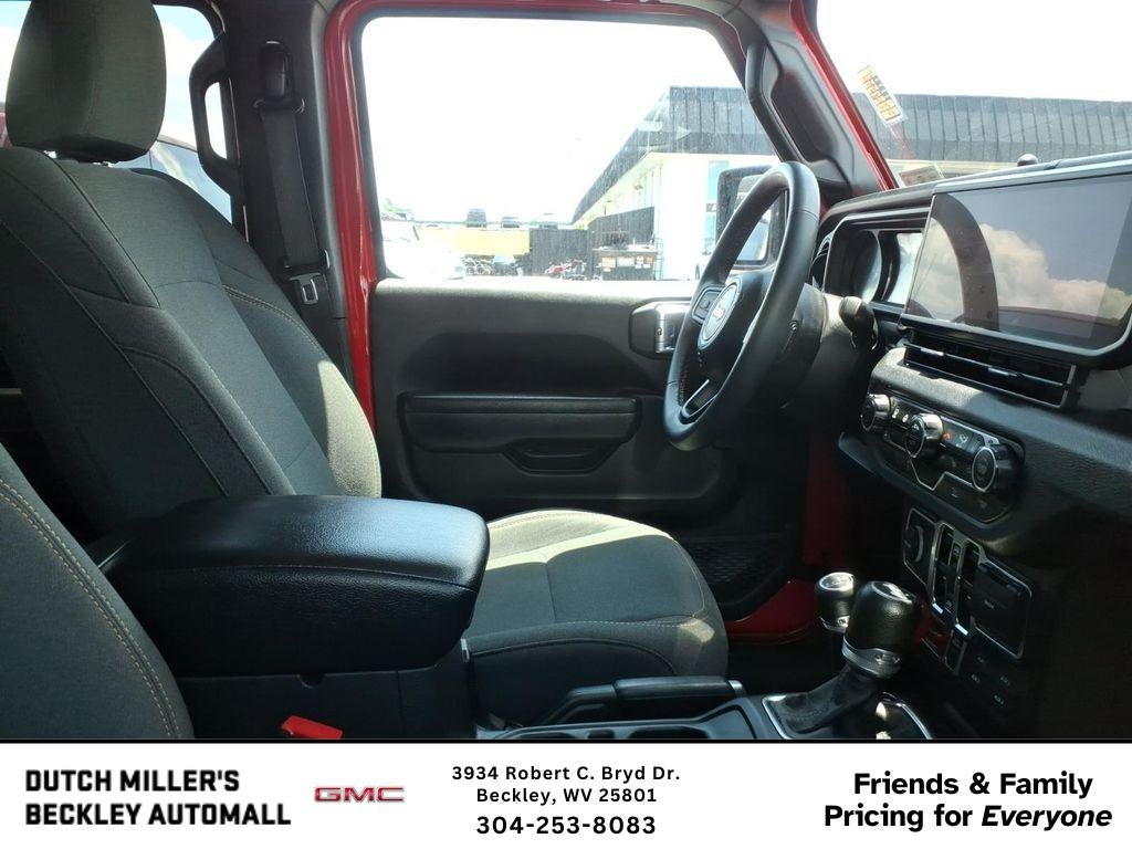 2024 Jeep Wrangler Willys