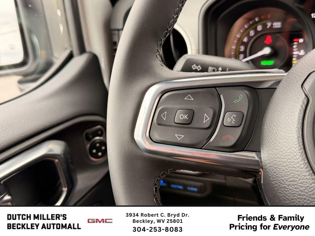 2025 Jeep Wrangler 4xe Sahara