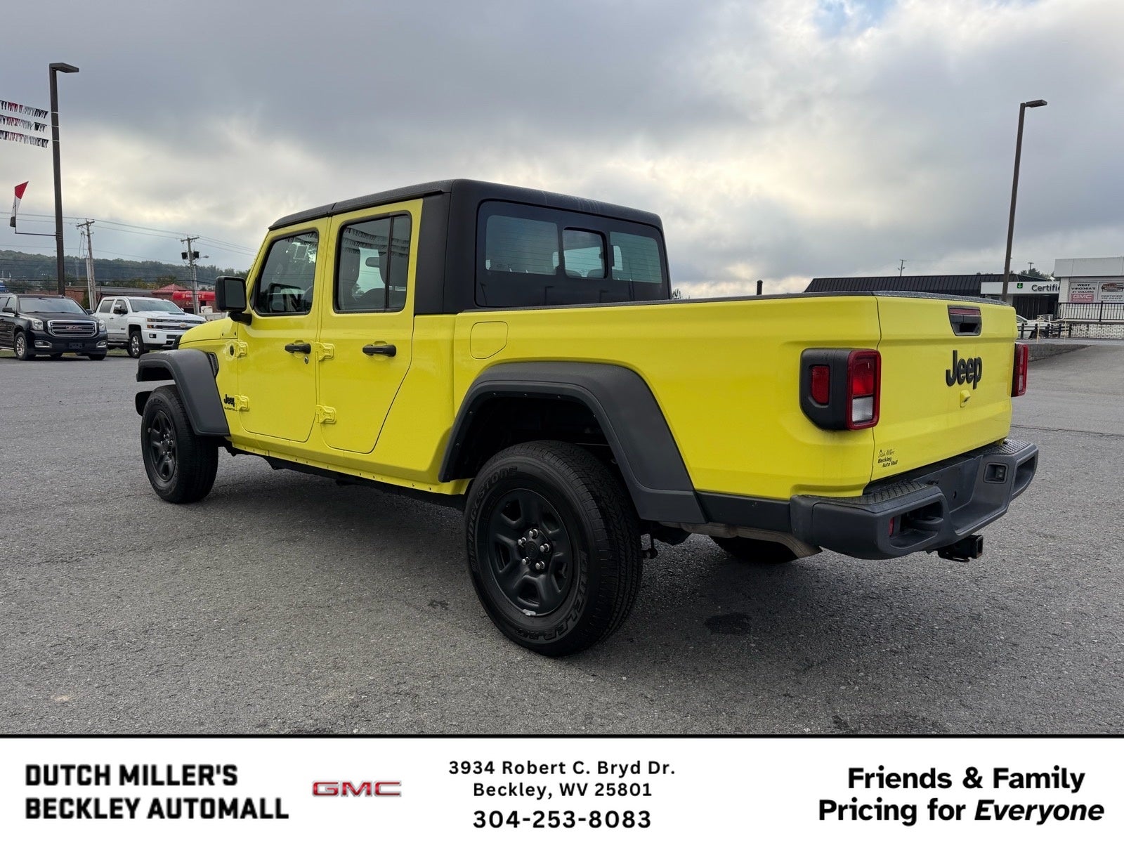 2024 Jeep Gladiator Sport