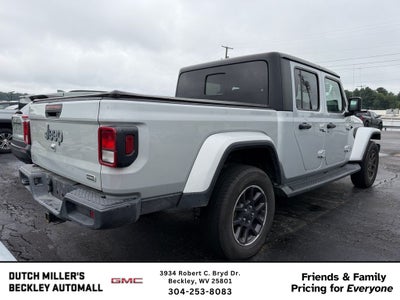 2022 Jeep Gladiator Overland