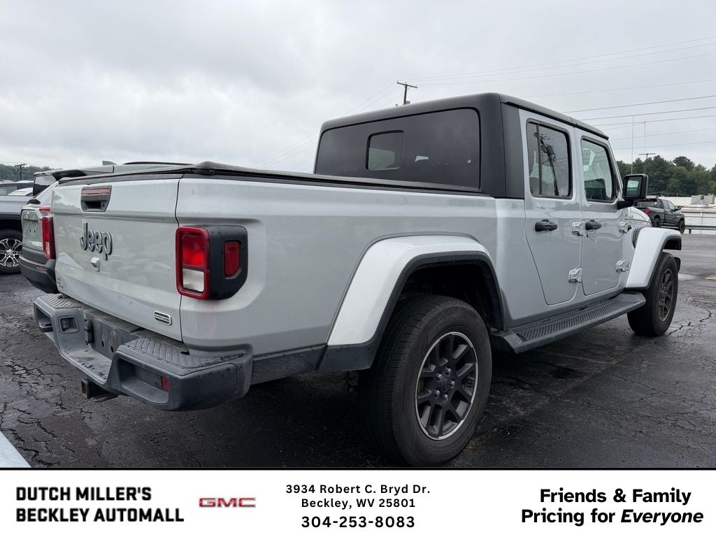 2022 Jeep Gladiator Overland