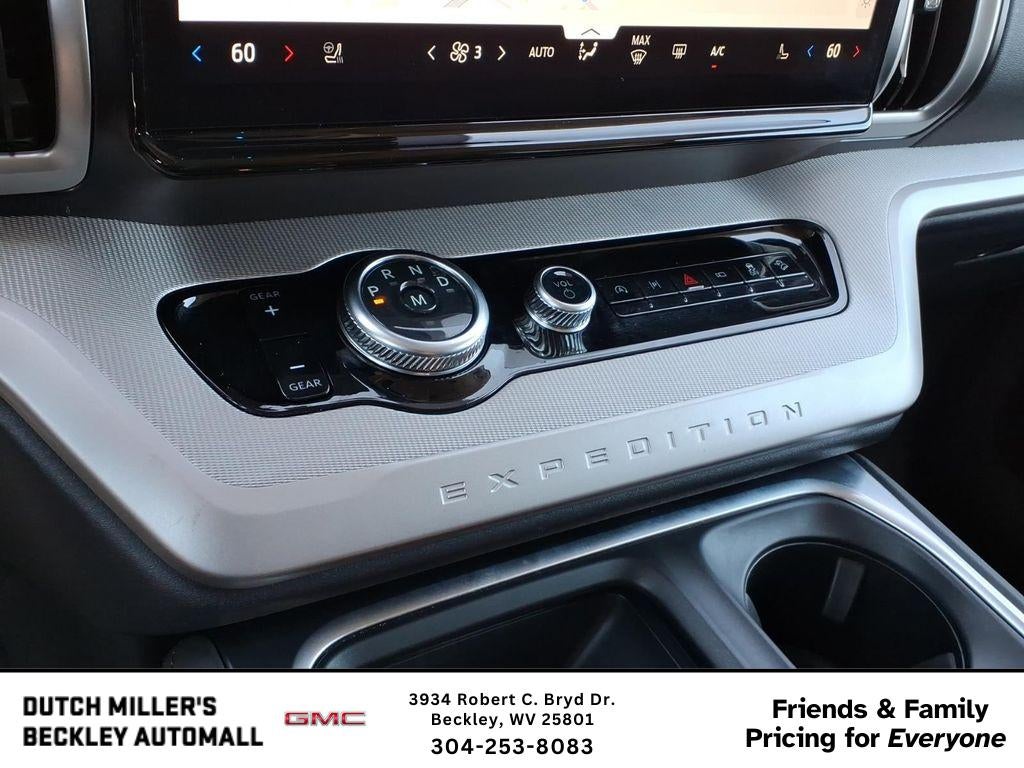2025 Ford Expedition Active