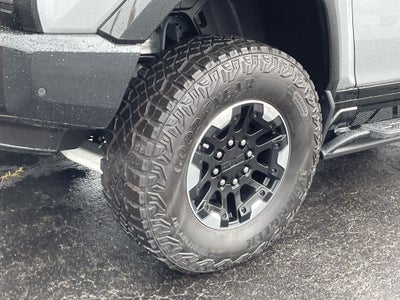 2024 GMC HUMMER EV SUV 3X