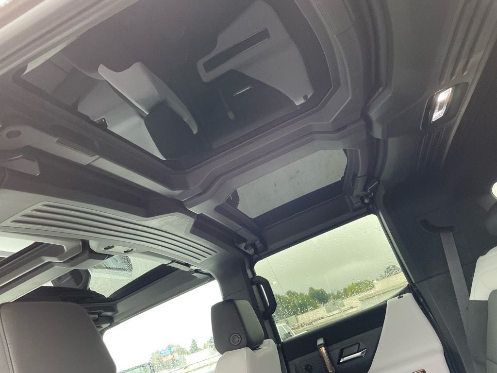 2024 GMC HUMMER EV SUV 3X
