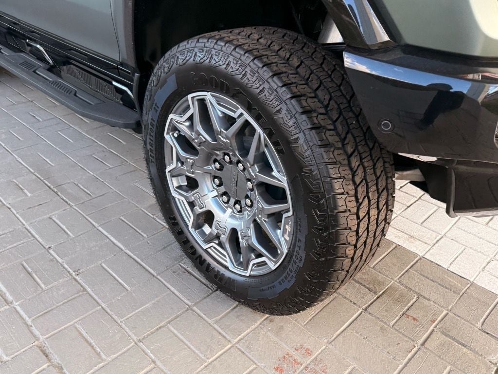 2024 GMC HUMMER EV SUV 3X