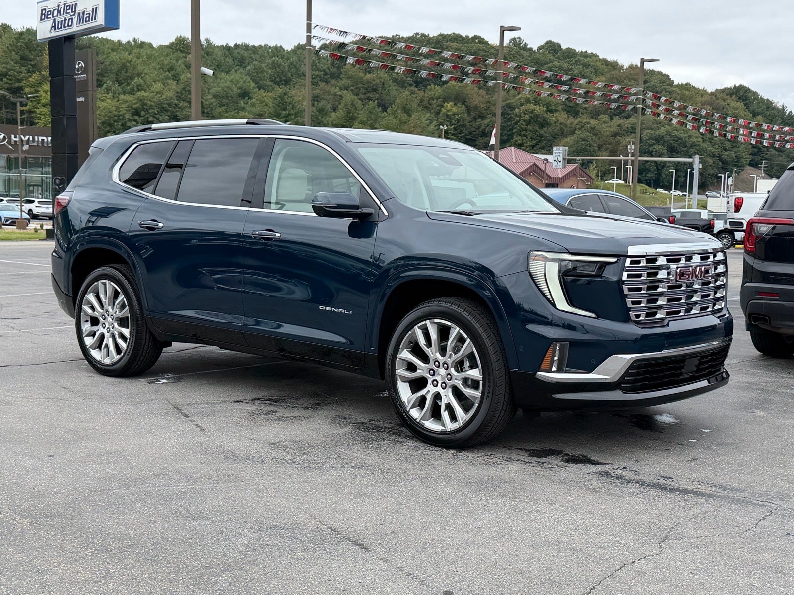 2027 GMC Acadia Denali