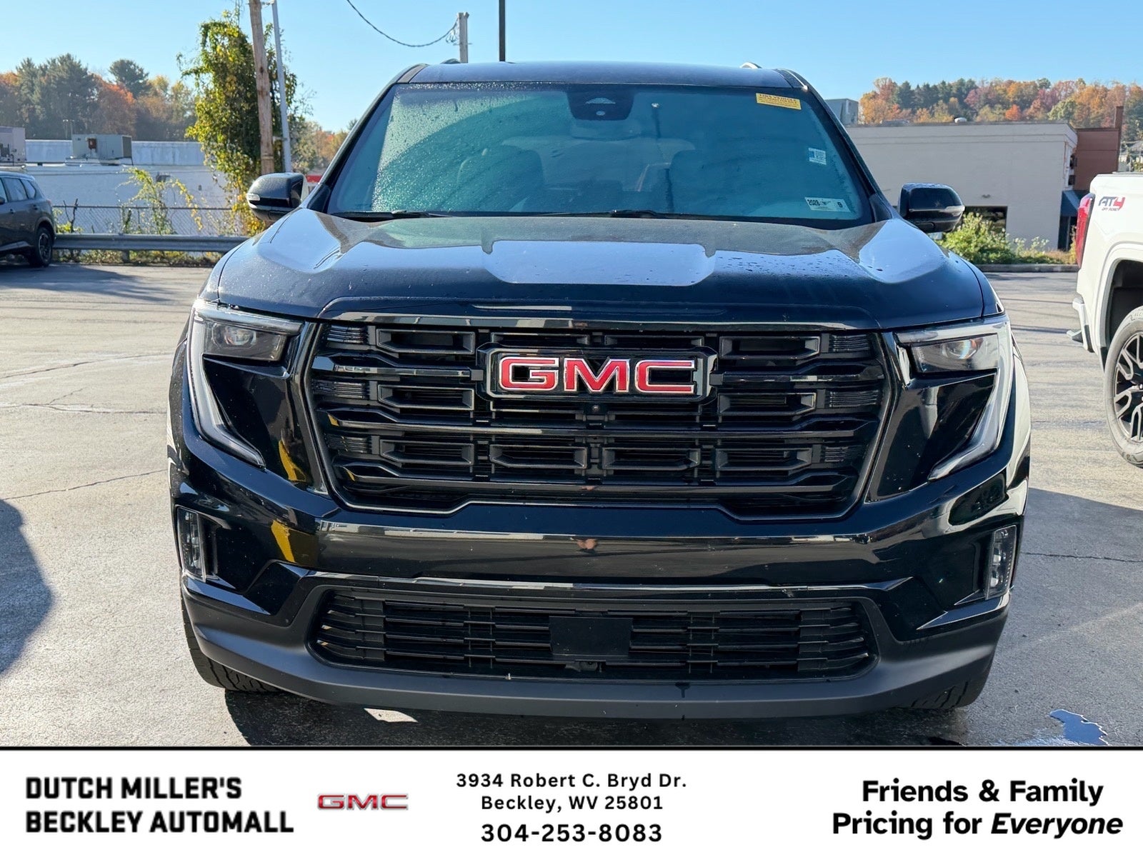 2024 GMC Acadia Elevation