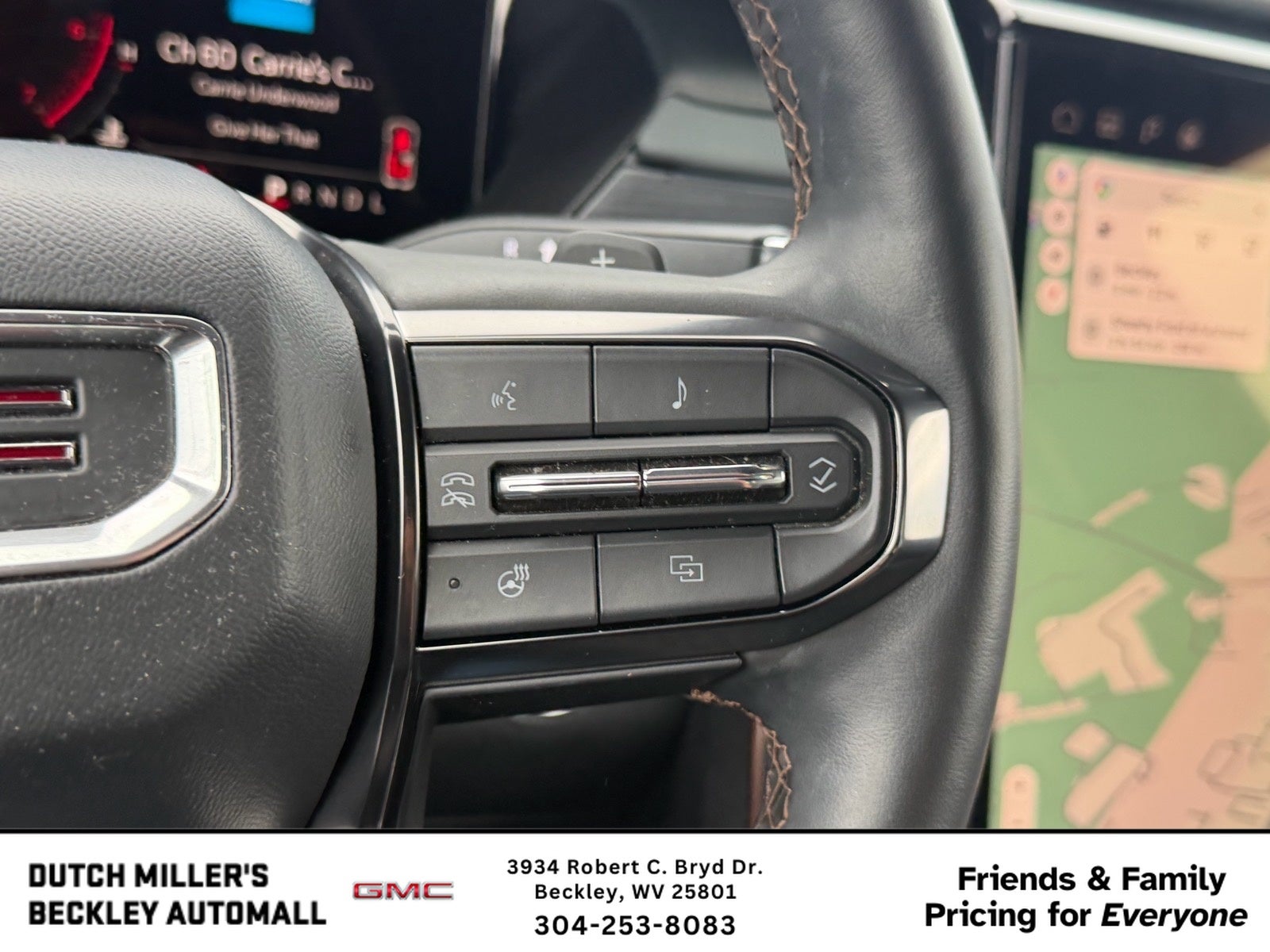 2025 GMC Acadia AT4