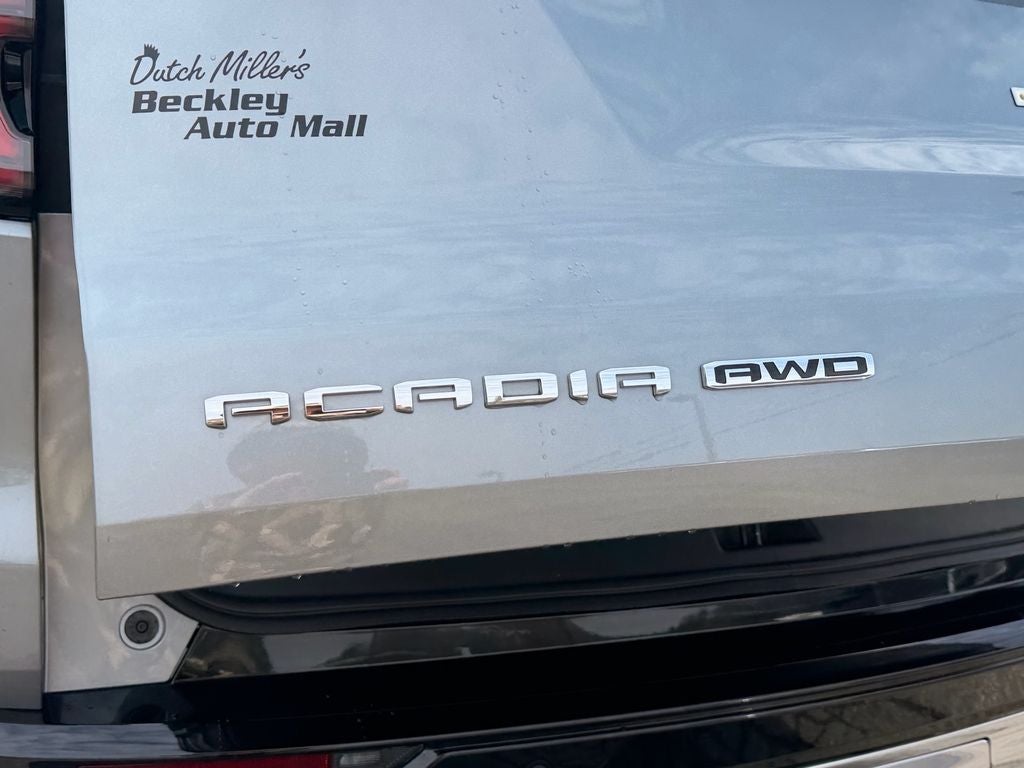 2026 GMC Acadia Denali