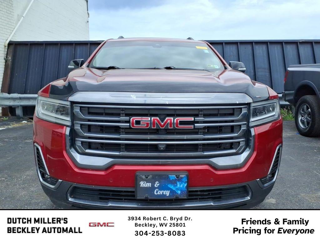2022 GMC Acadia AT4