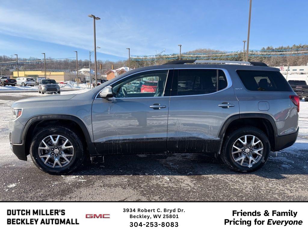 2022 GMC Acadia SLT