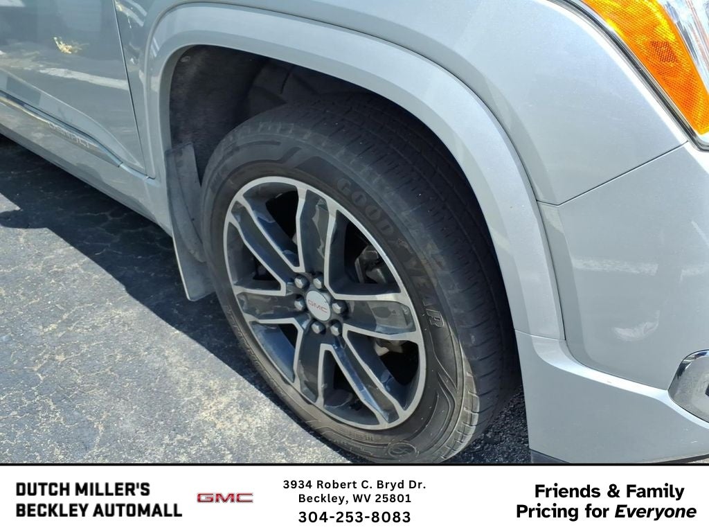 2017 GMC Acadia Denali