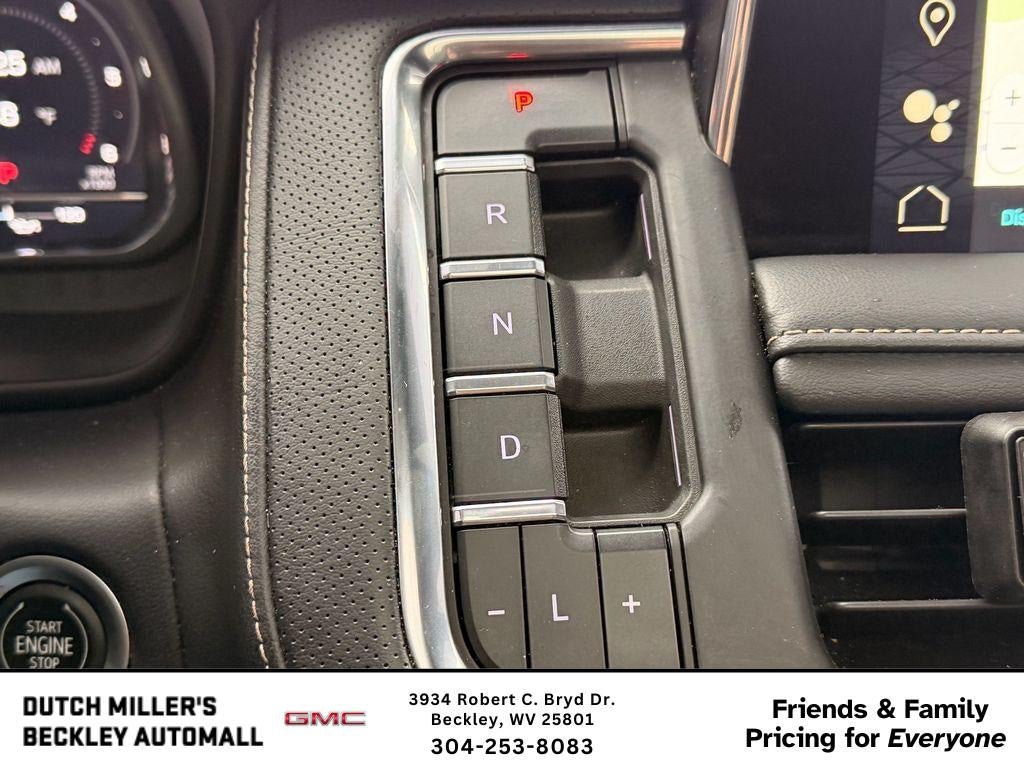 2023 GMC Yukon SLT