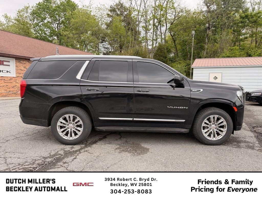 2023 GMC Yukon SLT