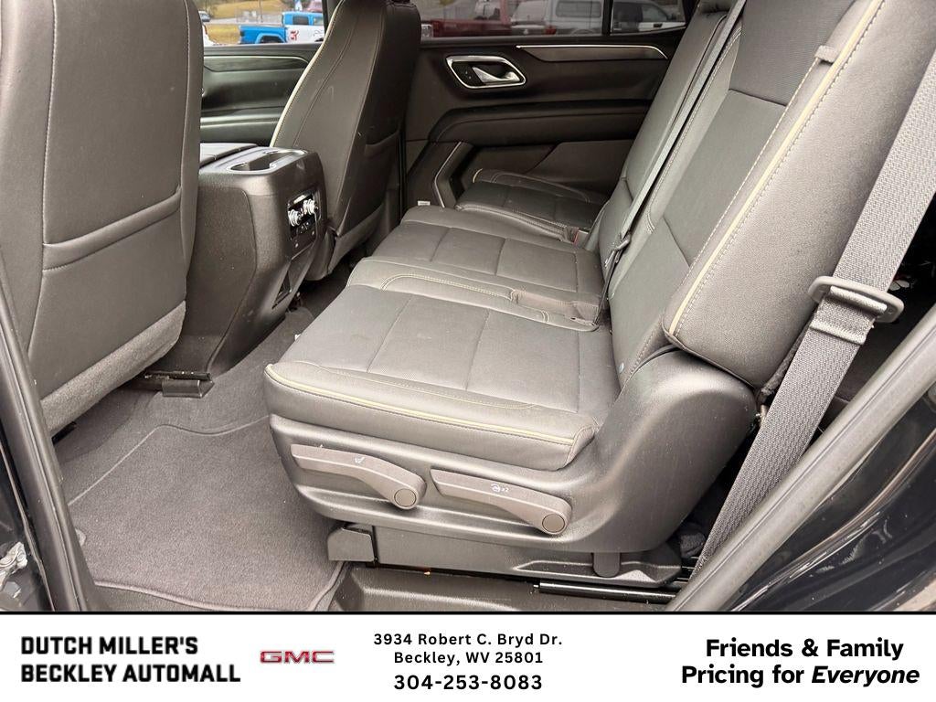 2023 GMC Yukon SLT