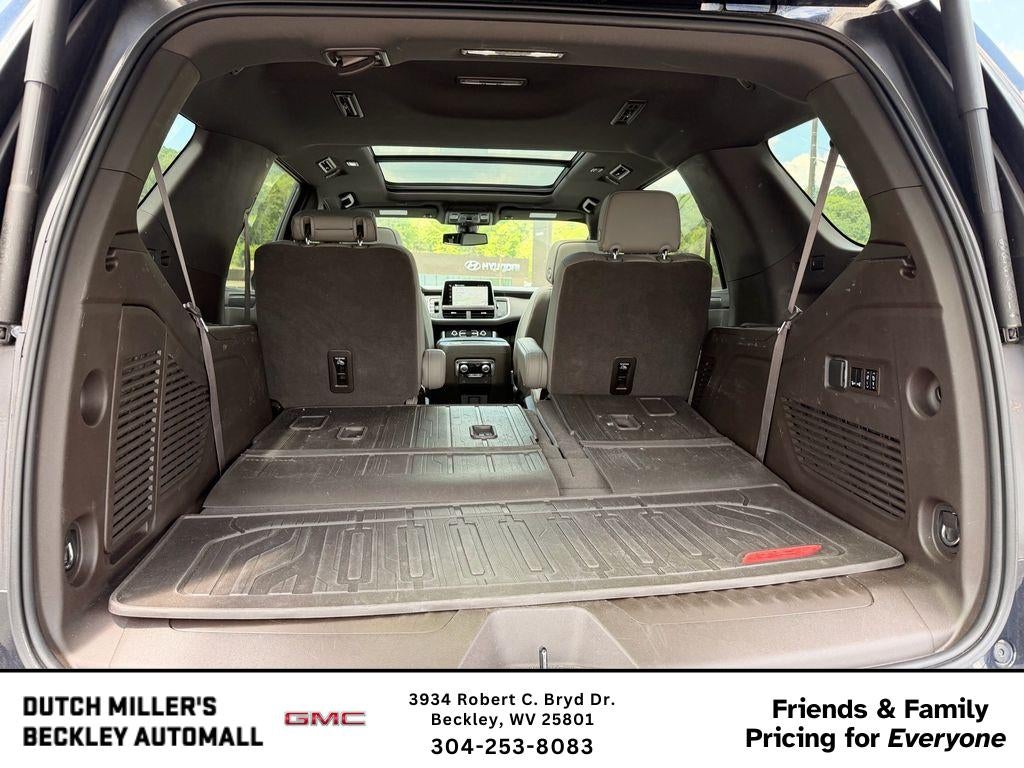 2022 GMC Yukon SLT