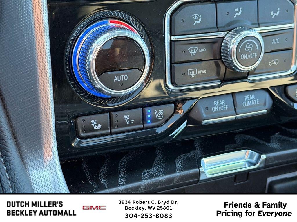 2023 GMC Yukon Denali