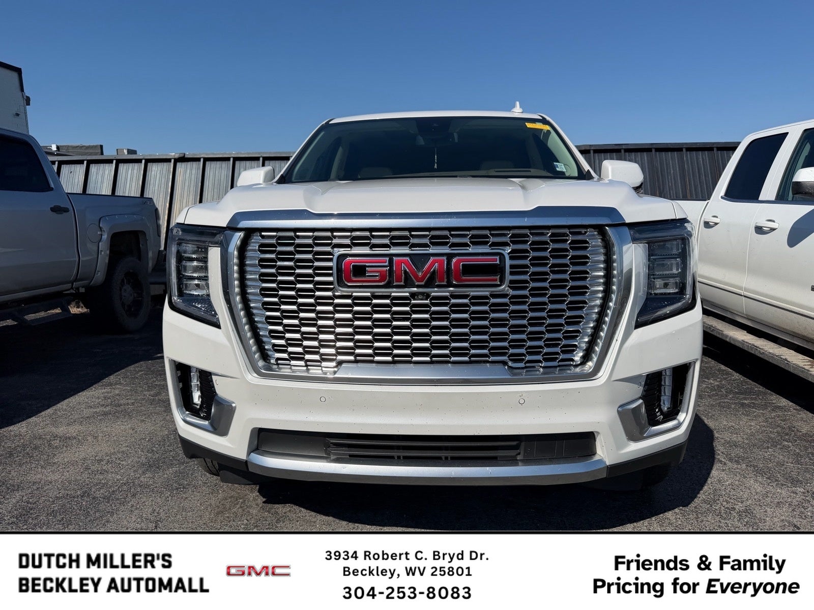 2023 GMC Yukon Denali