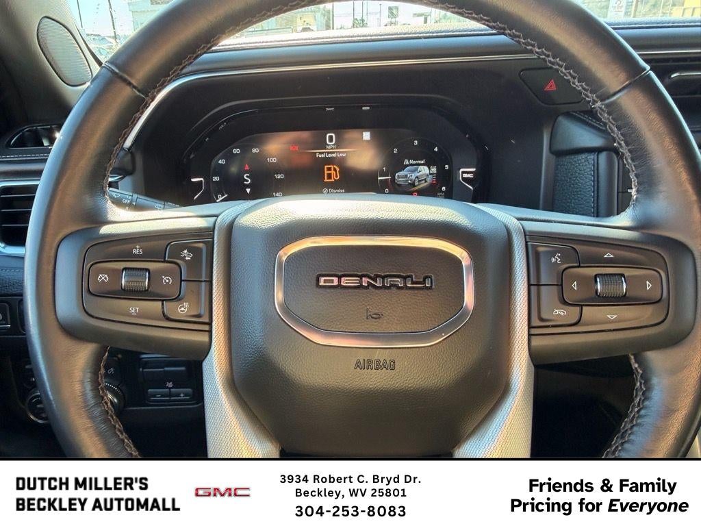 2022 GMC Yukon XL Denali