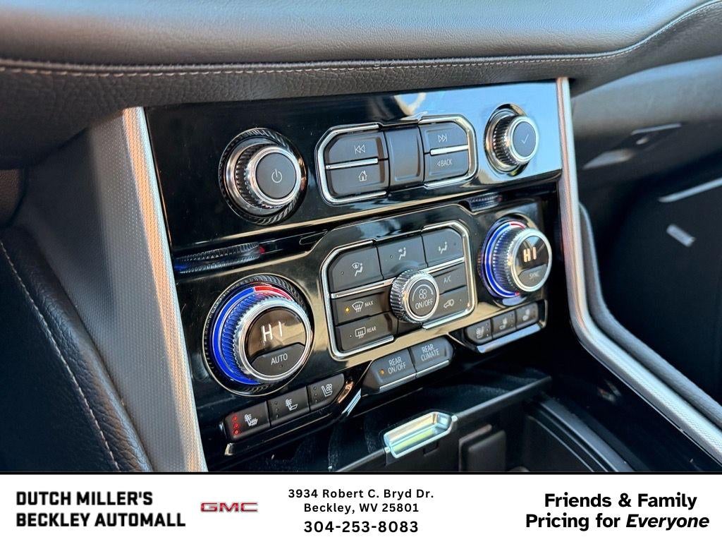 2022 GMC Yukon XL Denali