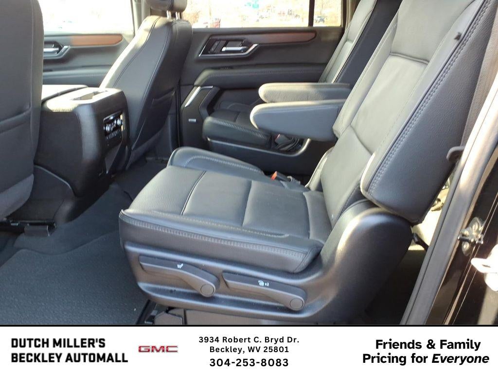 2025 GMC Yukon XL Denali