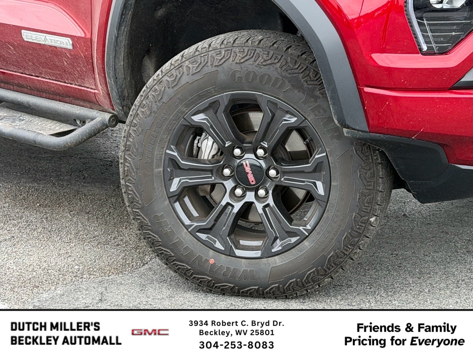 2025 GMC Canyon Elevation