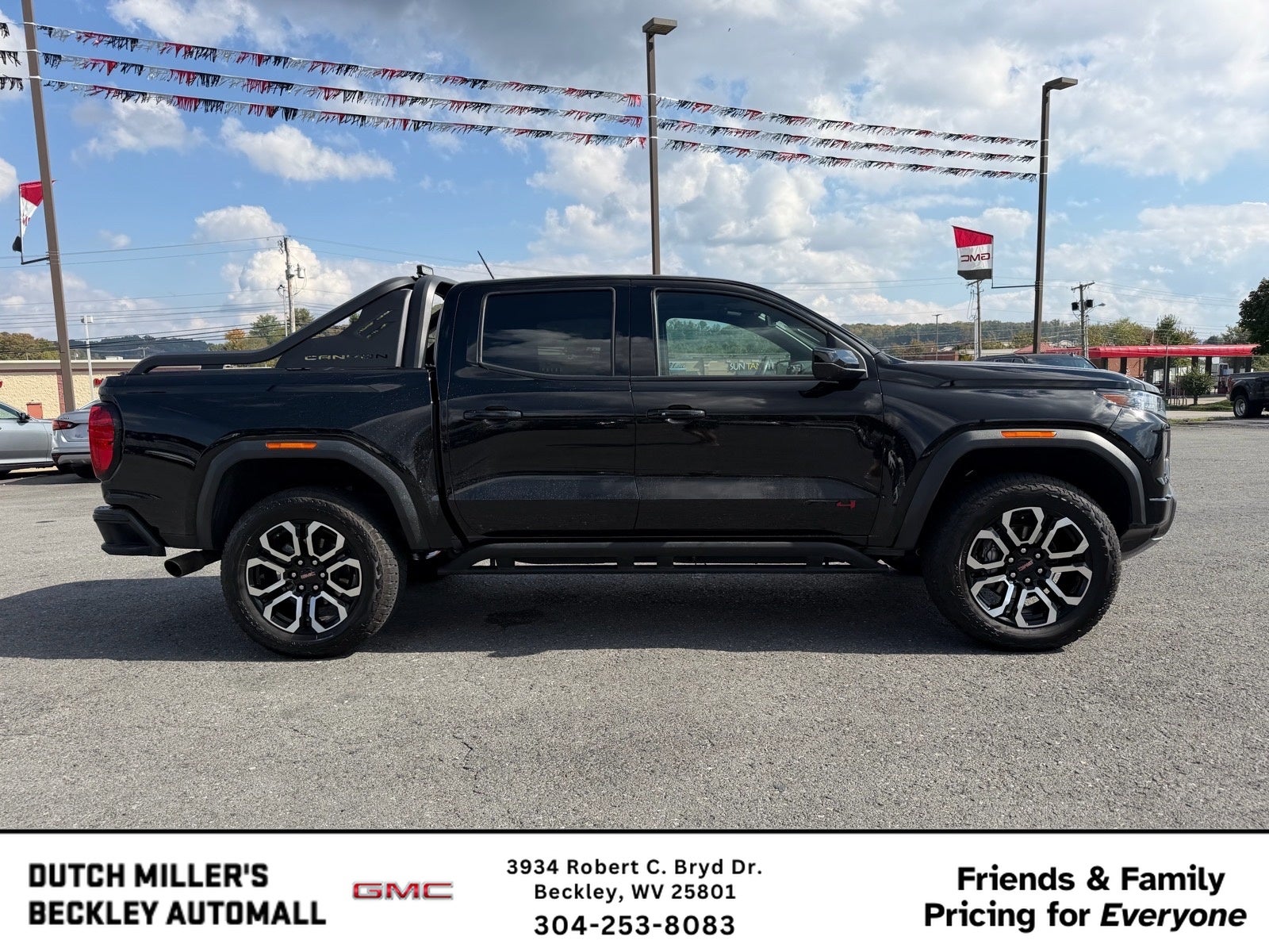 2025 GMC Canyon AT4