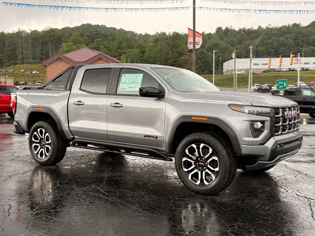 2025 GMC Canyon AT4