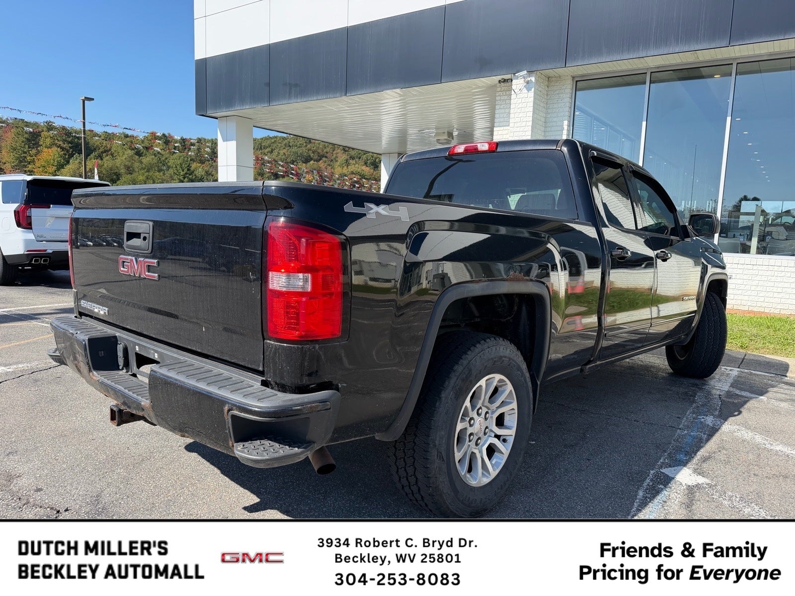 2015 GMC Sierra 1500 4WD Double Cab 143.5"