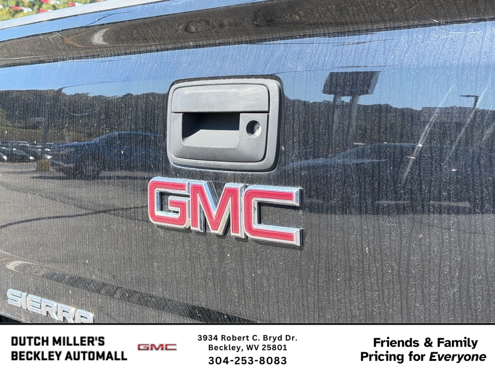 2015 GMC Sierra 1500 4WD Double Cab 143.5"