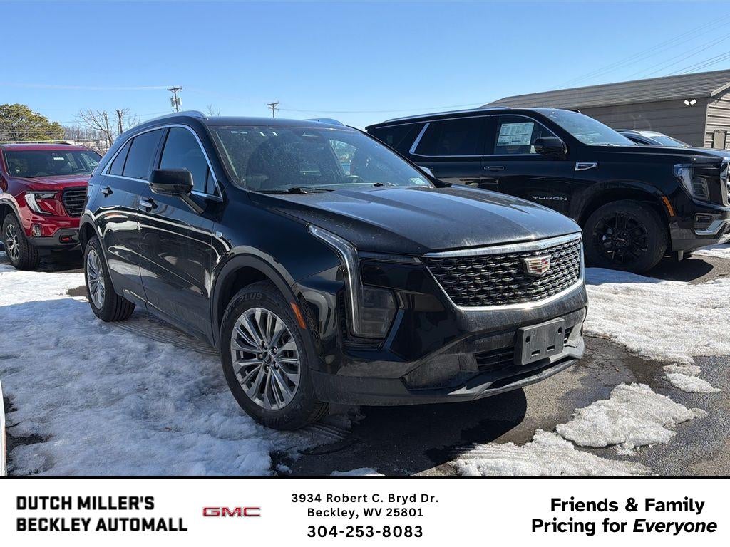 2024 Cadillac XT4 Premium Luxury
