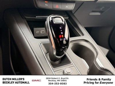 2025 Cadillac XT4 Premium Luxury