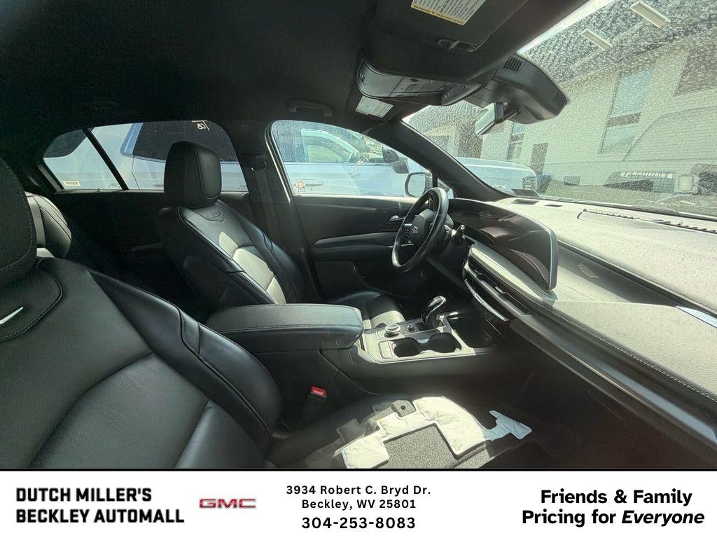 2024 Cadillac XT4 Sport