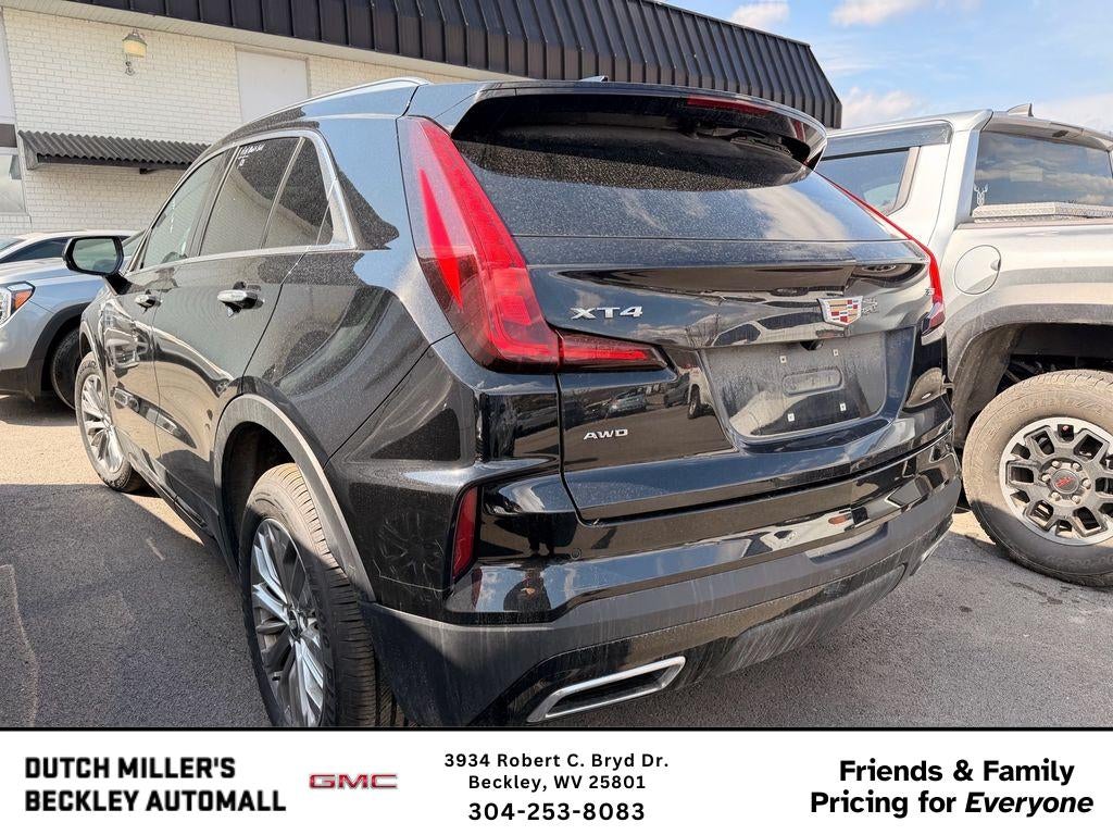 2024 Cadillac XT4 Sport