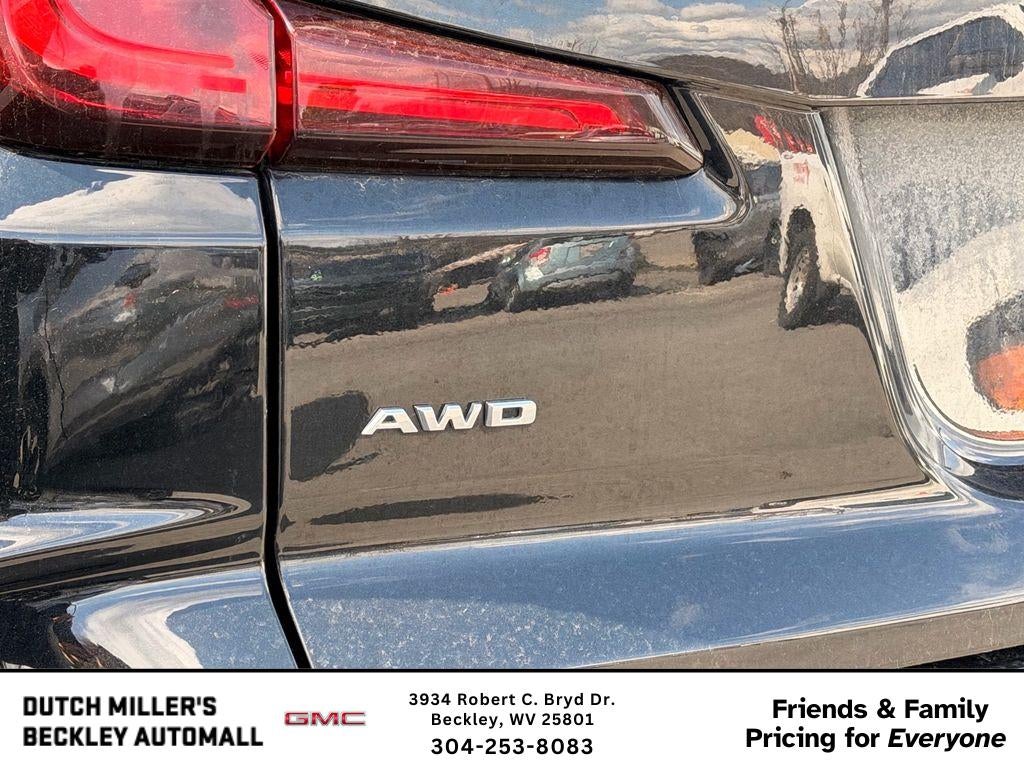 2024 Cadillac XT4 Sport