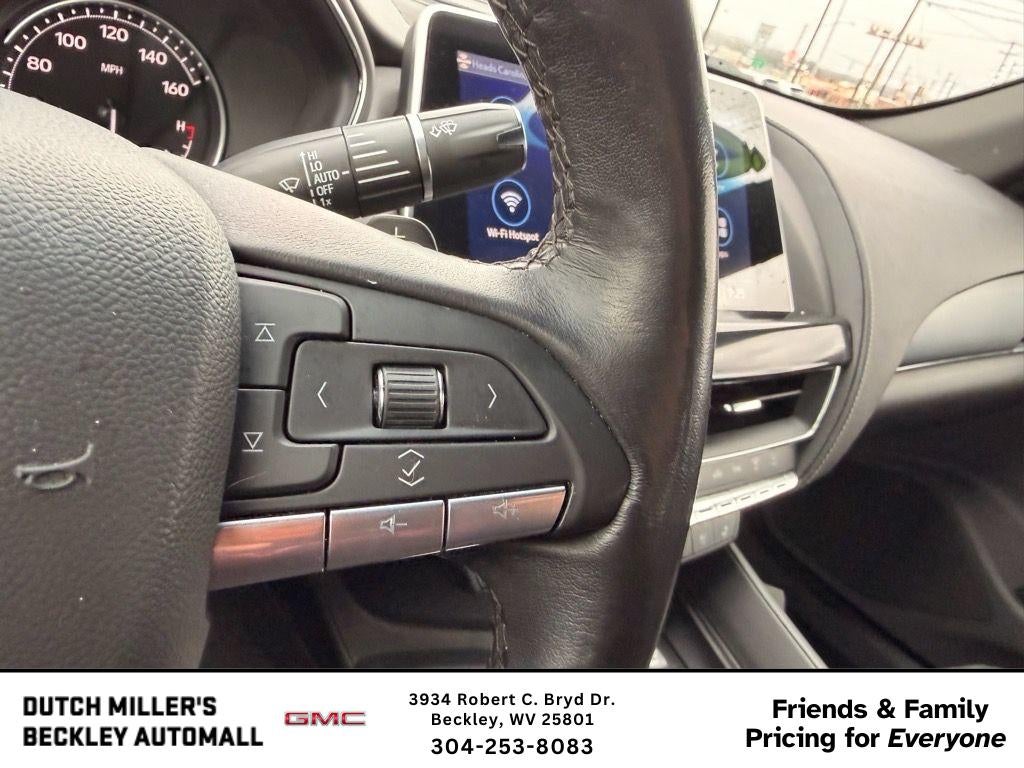 2023 Cadillac XT5 Premium Luxury