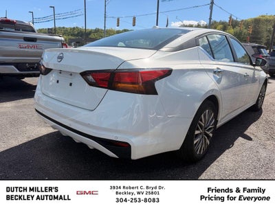 2025 Nissan Altima SV