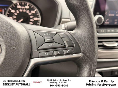2025 Nissan Altima SV
