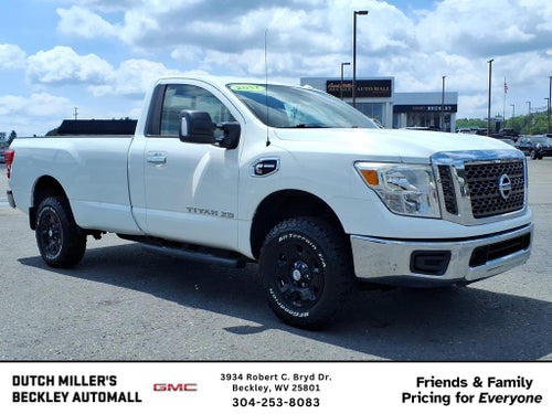 2017 Nissan Titan XD SV