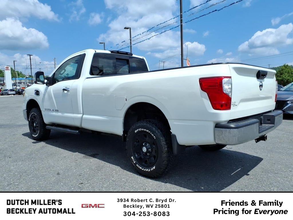 2017 Nissan Titan XD SV